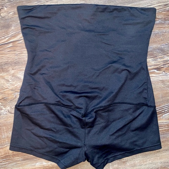 MAIDENFORM BODY SHAPER BLACK SHORTS GIRDLE PANTS LARGE HIGH WAISTED BOY SHORTS - Picture 2 of 3